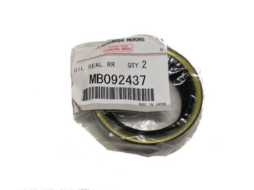 Rear axle seal pajero - rear, l200
